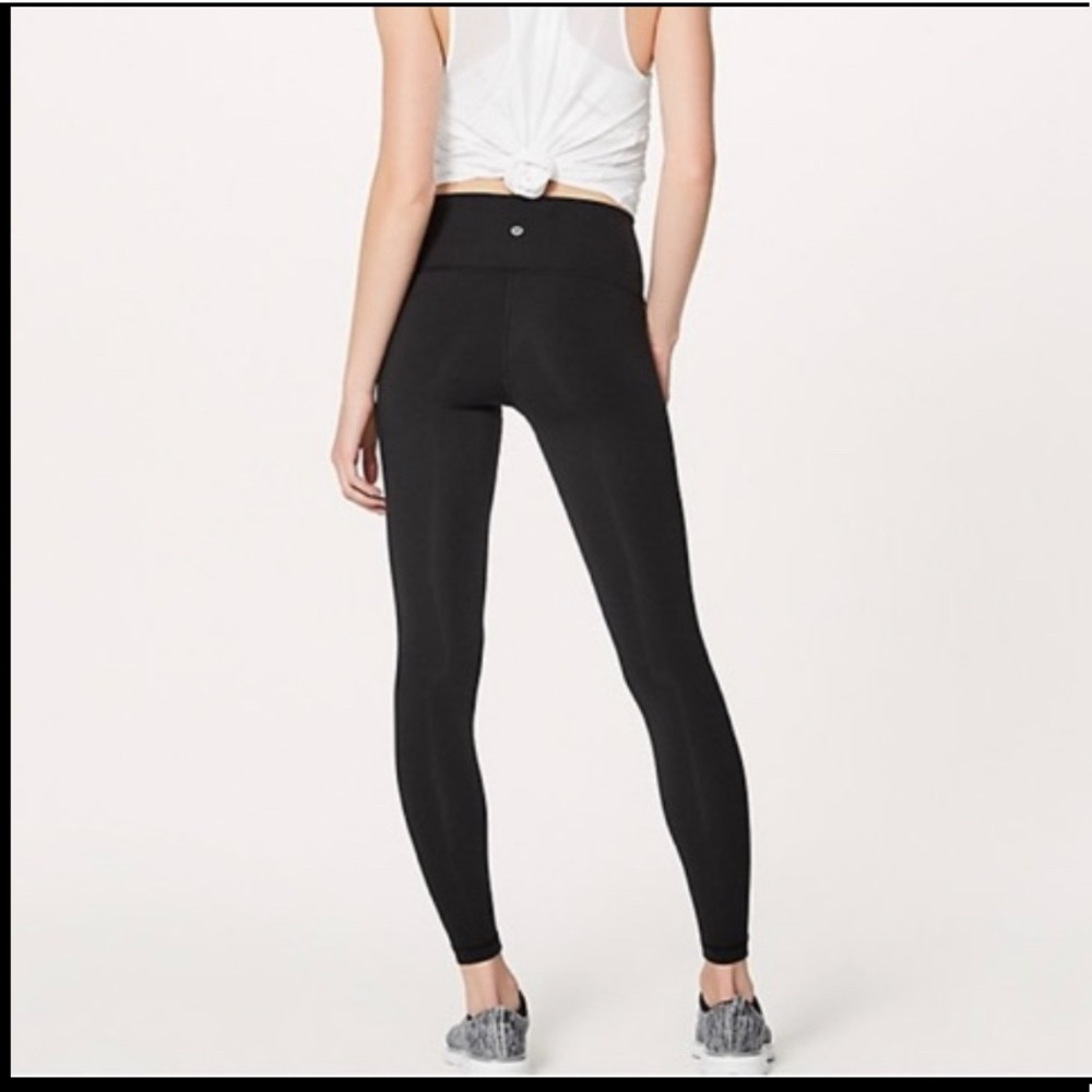 Black Mid Rise Lululemon Leggings